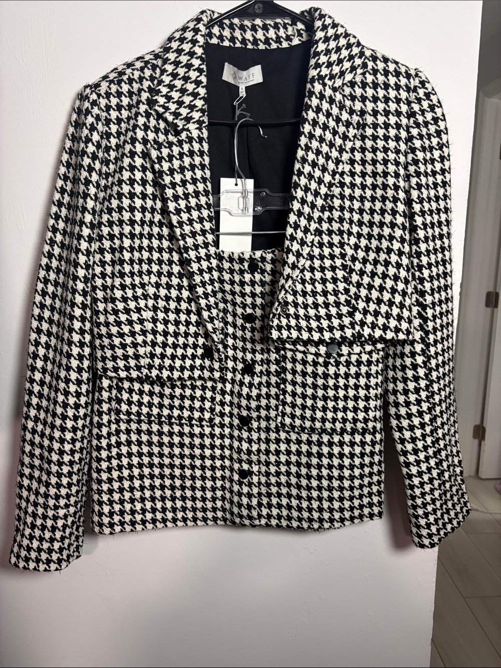 NWT Wayf Houndstooth Cropped Jacket skirt set Black & White size Small